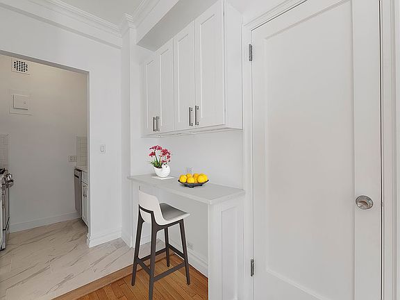 3rd image of 243 W End Ave APT 1014