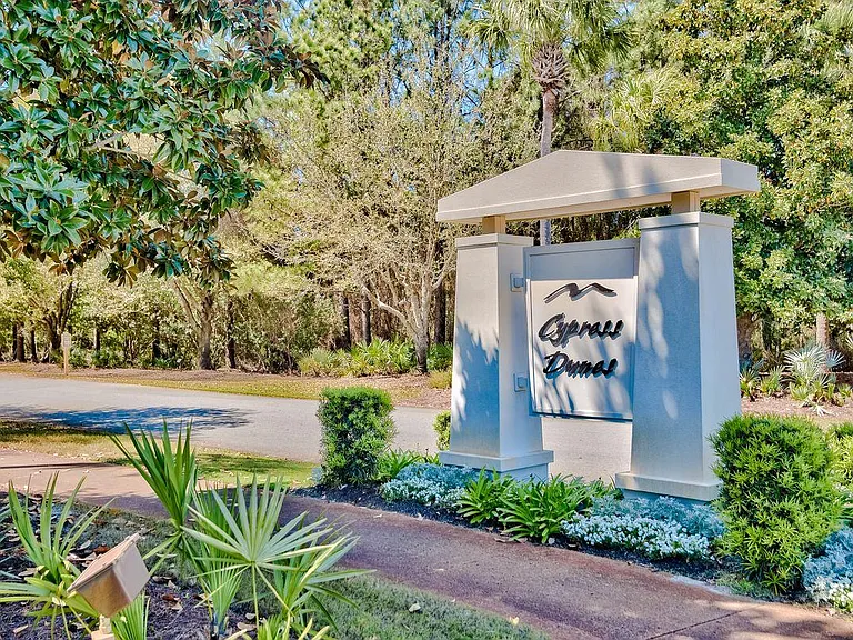 70 Cypress Cir — Photo 52