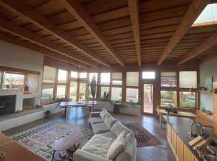 143 Tune Dr, El Prado, NM 87529