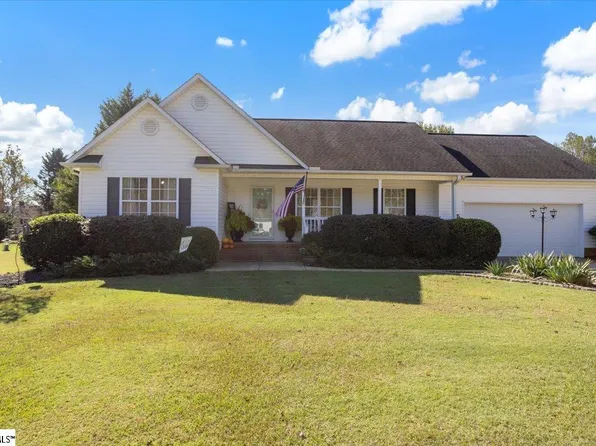 117 Coleman Rd, Wellford, SC 29385