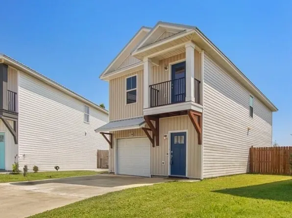 334 Raven Ln, Panama City, FL 32404