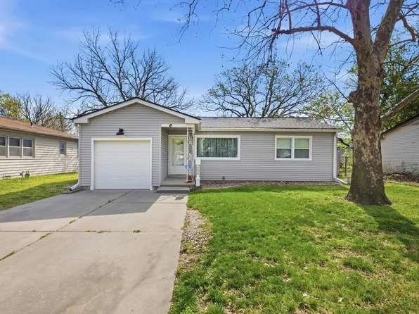244 N Gow Ave, Wichita, KS 67203
