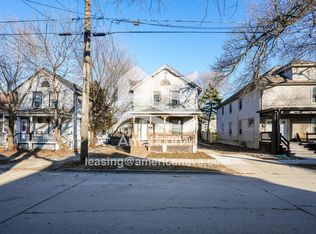 1643 Edgewood Ave, Racine, WI 53404