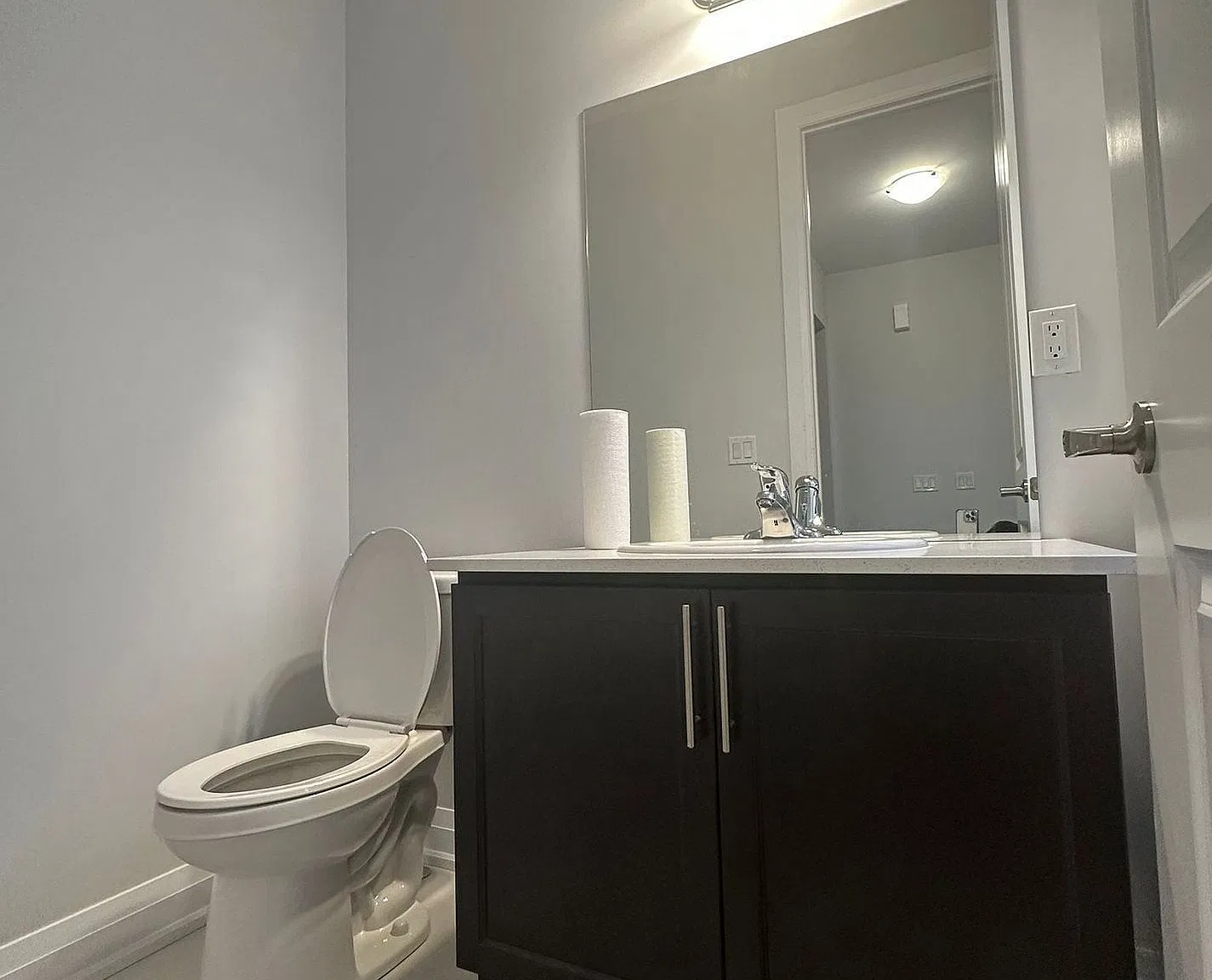 4 bed, $3,000 — Photo 3