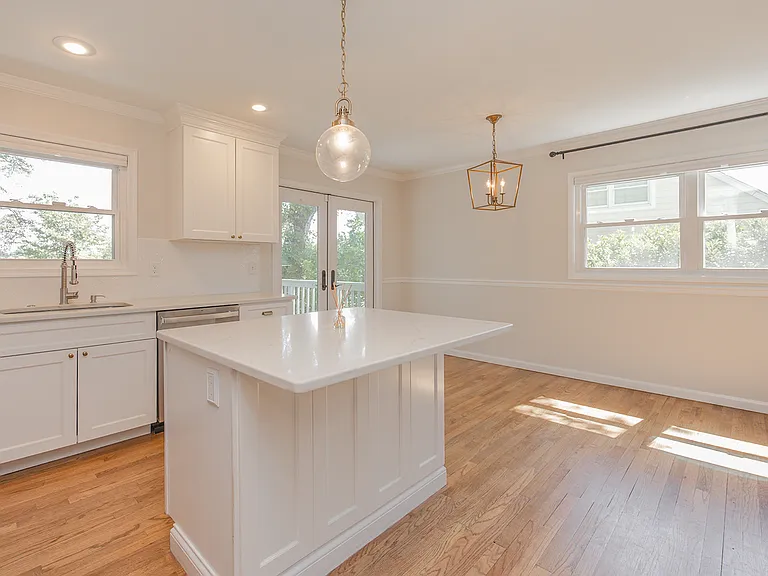 502 Stonewall Ave — Photo 4