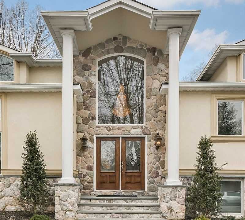 2 Karen Rd, Glen Cove, NY 11542 Zillow