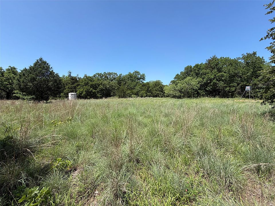 1st image of 230 Keyes Rd