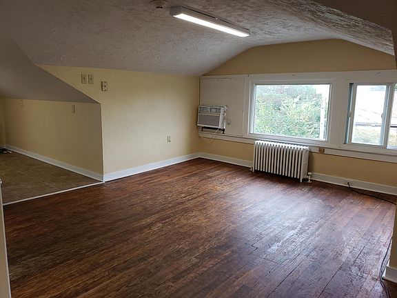 4th image of 503 W Pittsburgh St APT 5