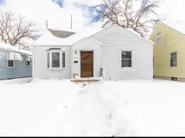 3805 Monroe St, Fort Wayne, IN 46806