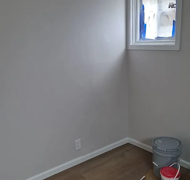 1843 Illinois St — Photo 14