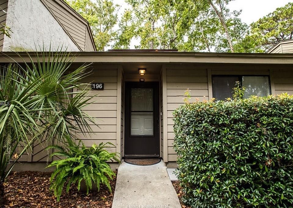 1st image of 96 Mathews Dr APT 196