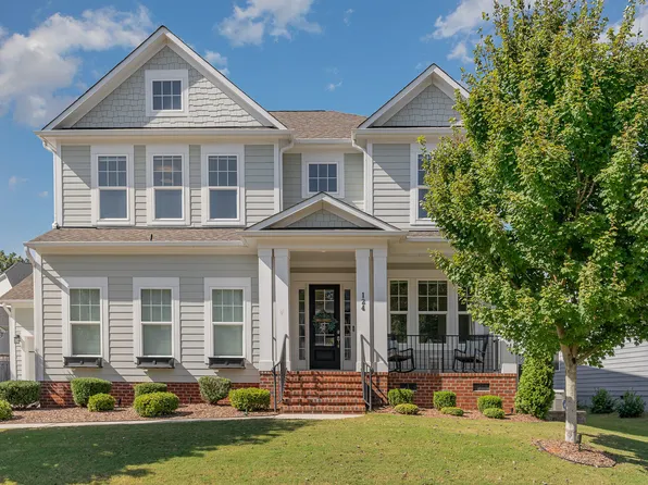 124 Harmony Creek Pl, Apex, NC 27539