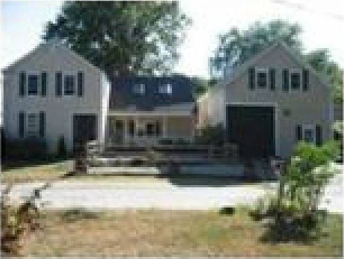 Updated Farmhouse&Barn