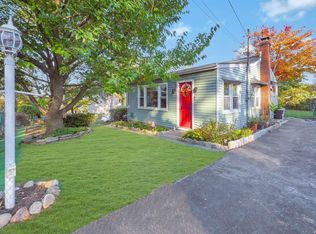 23 Fern Rd, Rocky Point, NY 11778