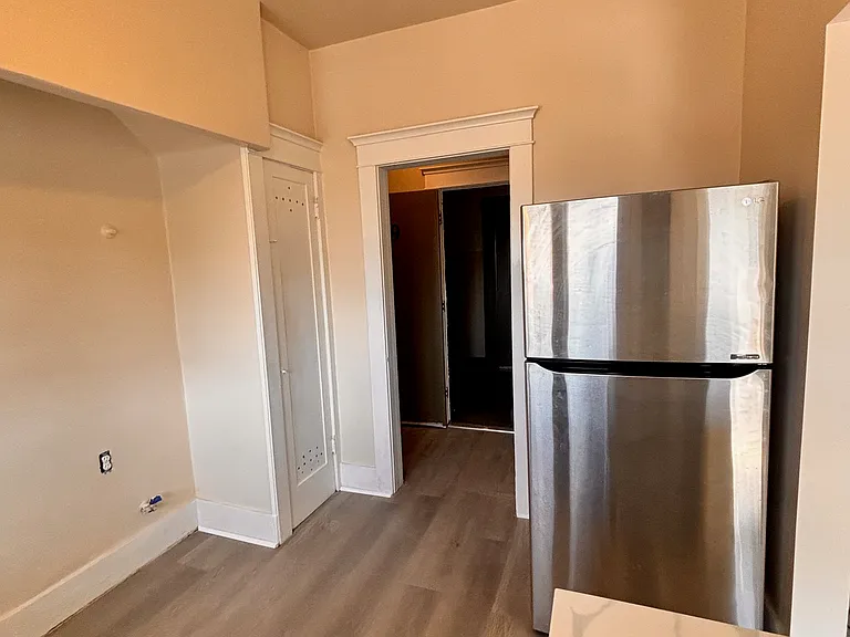 3421 E Mission Rd #9 — Photo 9