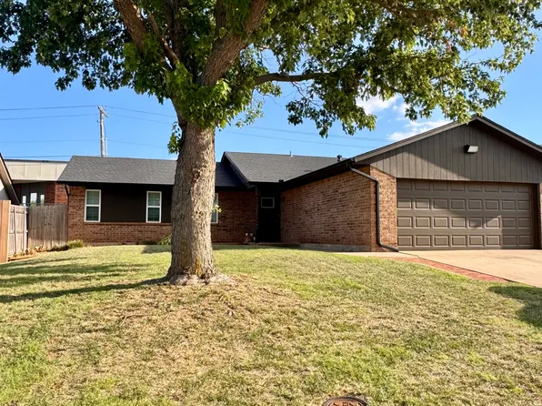 108 Chickasaw Ln, Yukon, OK 73099