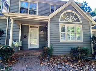 125 Loch Bend Ln, Cary, NC 27518