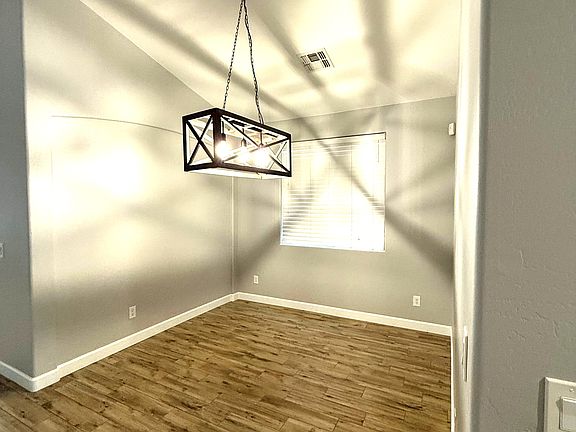5th image of 10369 W Foothill Dr