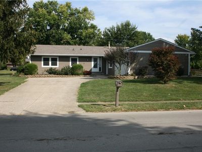 597 Meadowview Ln, Greenwood, IN, 46142