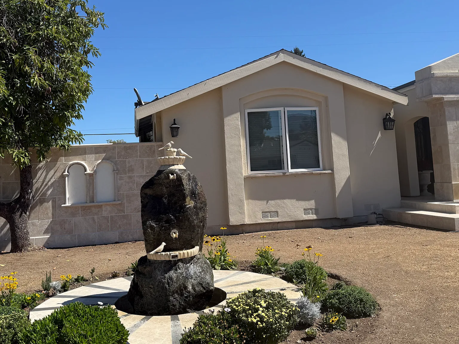 5370 Joseph Ln — Photo 1