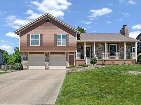 1604 SW Jeffrey Ct, Lees Summit, MO 64081