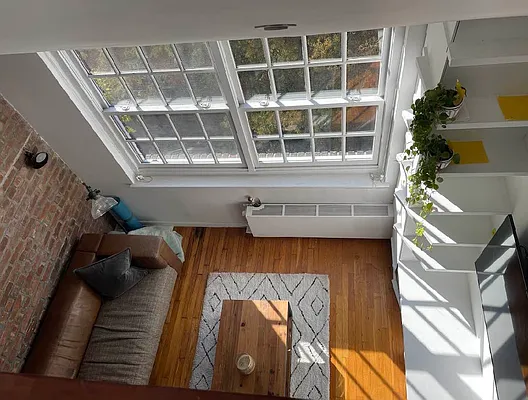 Rented by Compass | media 19