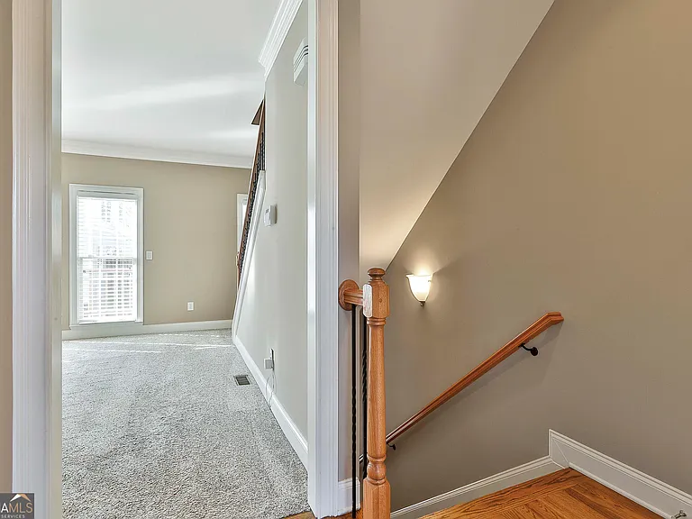 803 Lexington Vlg — Photo 26