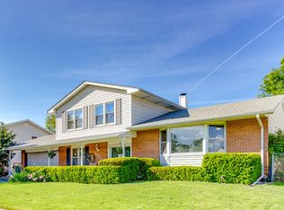 1290 Aldrin Trl, Elk Grove Village, IL 60007
