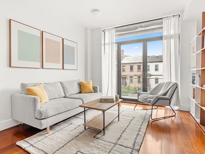 82 Adelphi St APT 2C, Brooklyn, NY, 11205