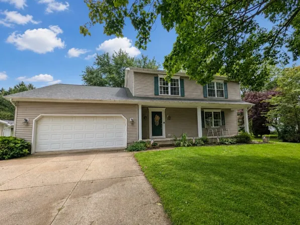 6250 Fisher Ct, Erie, PA 16505