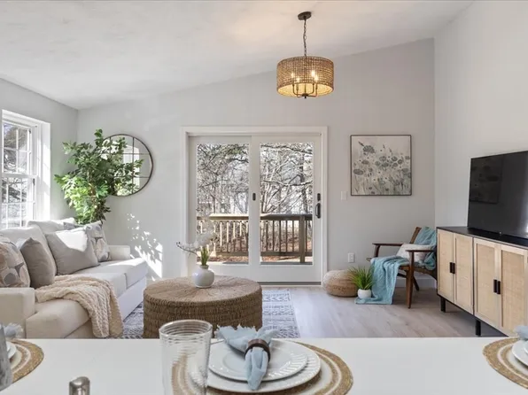 35 Ashumet Rd Unit 9D, Mashpee, MA 02649