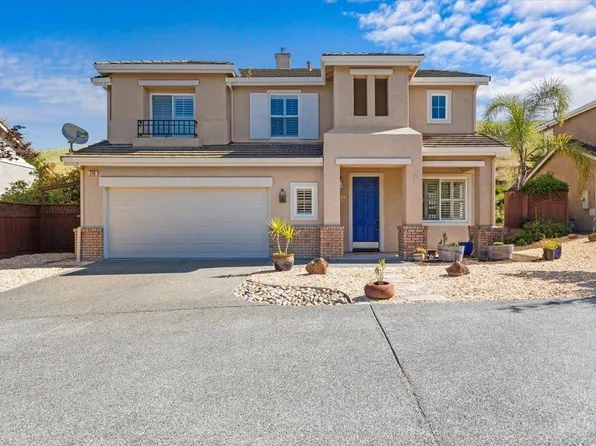 278 Windsor Drive, Petaluma, CA 94952