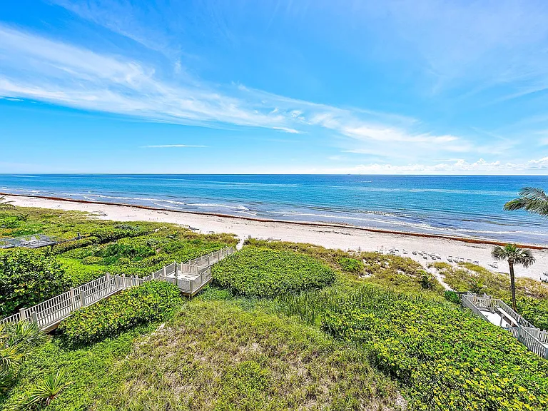 2070 N Ocean Blvd #Penthouse 4 — Photo 7