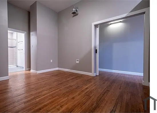 3800 Euclid Ave #105 — Photo 9