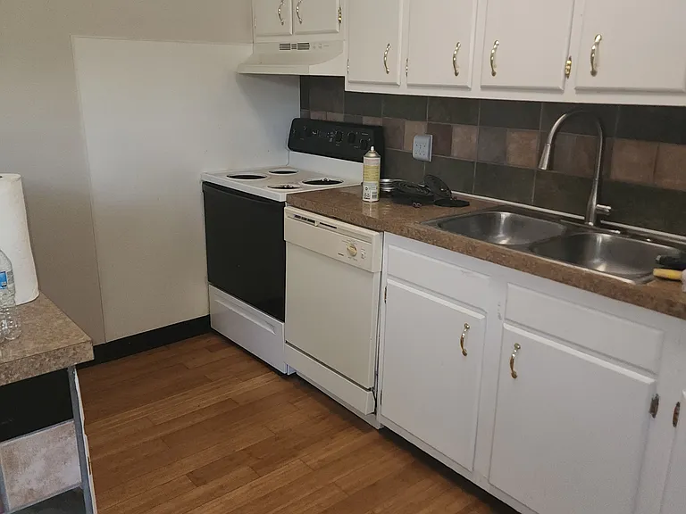 1331 Bayville St #2 — Photo 16