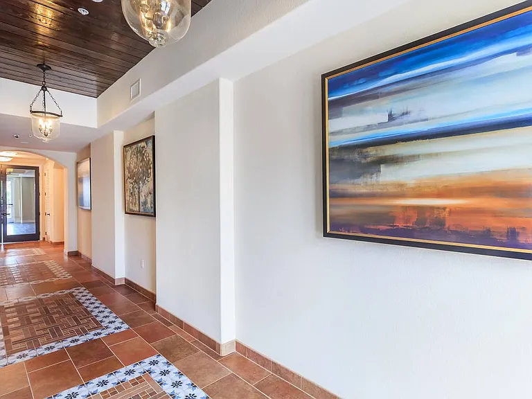Avia La Jolla — Photo 120