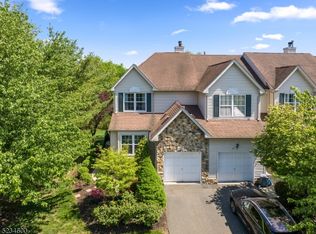 40 Dewitt Ln, Hillsborough, NJ 08844