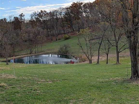 3rd image of 4A Sugar Run Rd