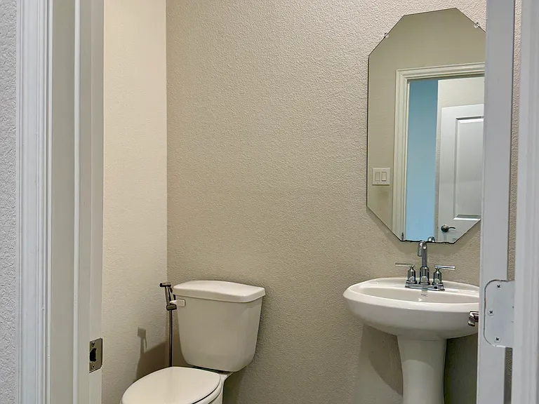 1425 Rolling Fox Dr — Photo 26