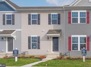 28 Whitaker Ct, Millville, NJ 08332