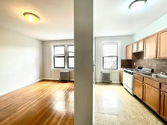 Rented by Pear NYC LLC | media 3