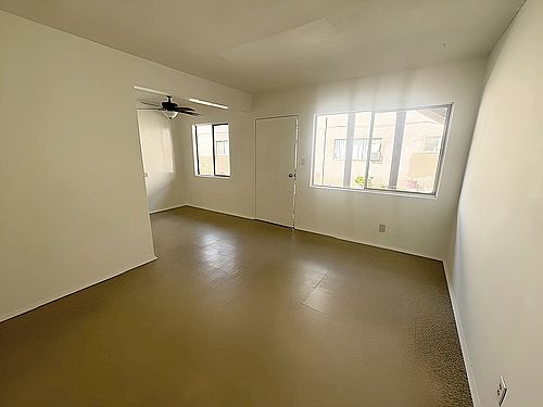 1st image of 2316 Lincoln Park Ave #4