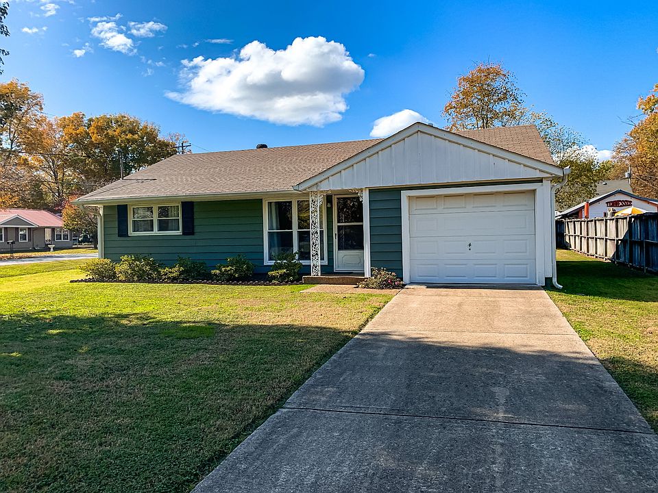 1st image of 1308 Chickering Dr