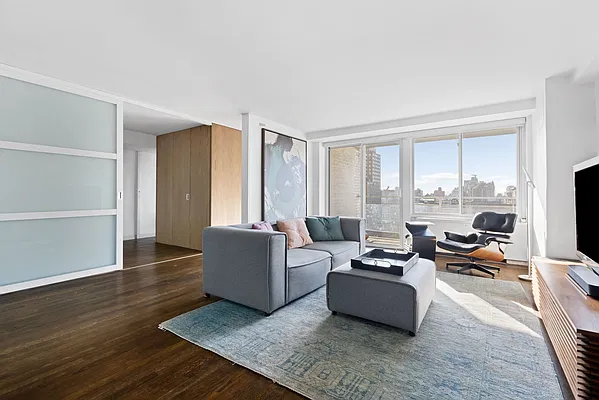 Rented by Corcoran | media 3