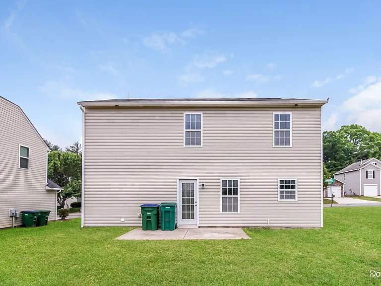 870 Bitting Hall Cir — Photo 14