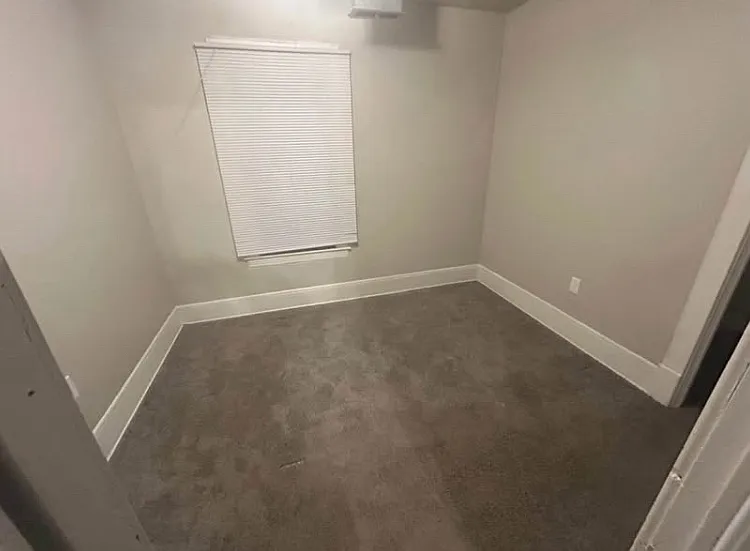 6824 Kazimier Ave #2 — Photo 9