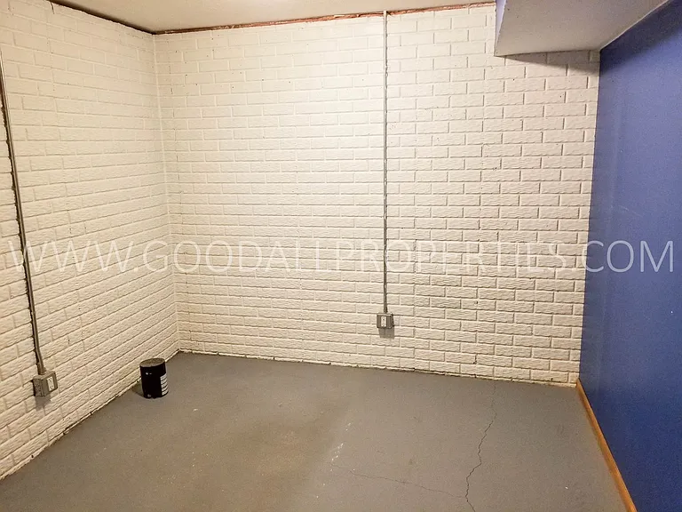 2420 Pine Ct — Photo 17