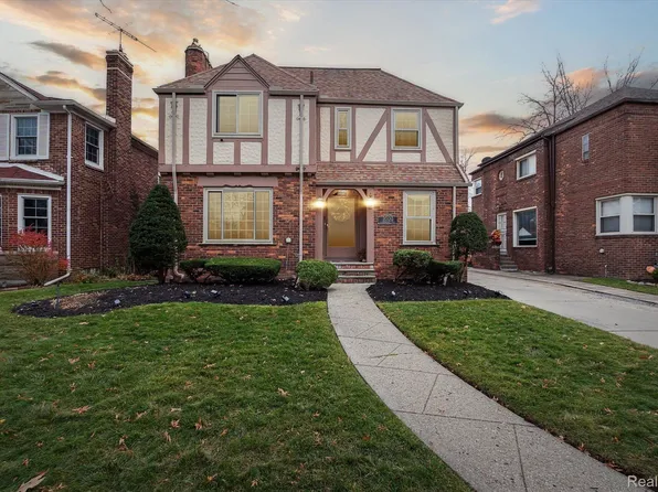20120 Canterbury Rd, Detroit, MI 48221