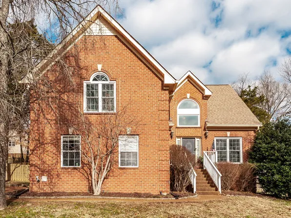 108 Ridgeview Trce, Hendersonville, TN 37075