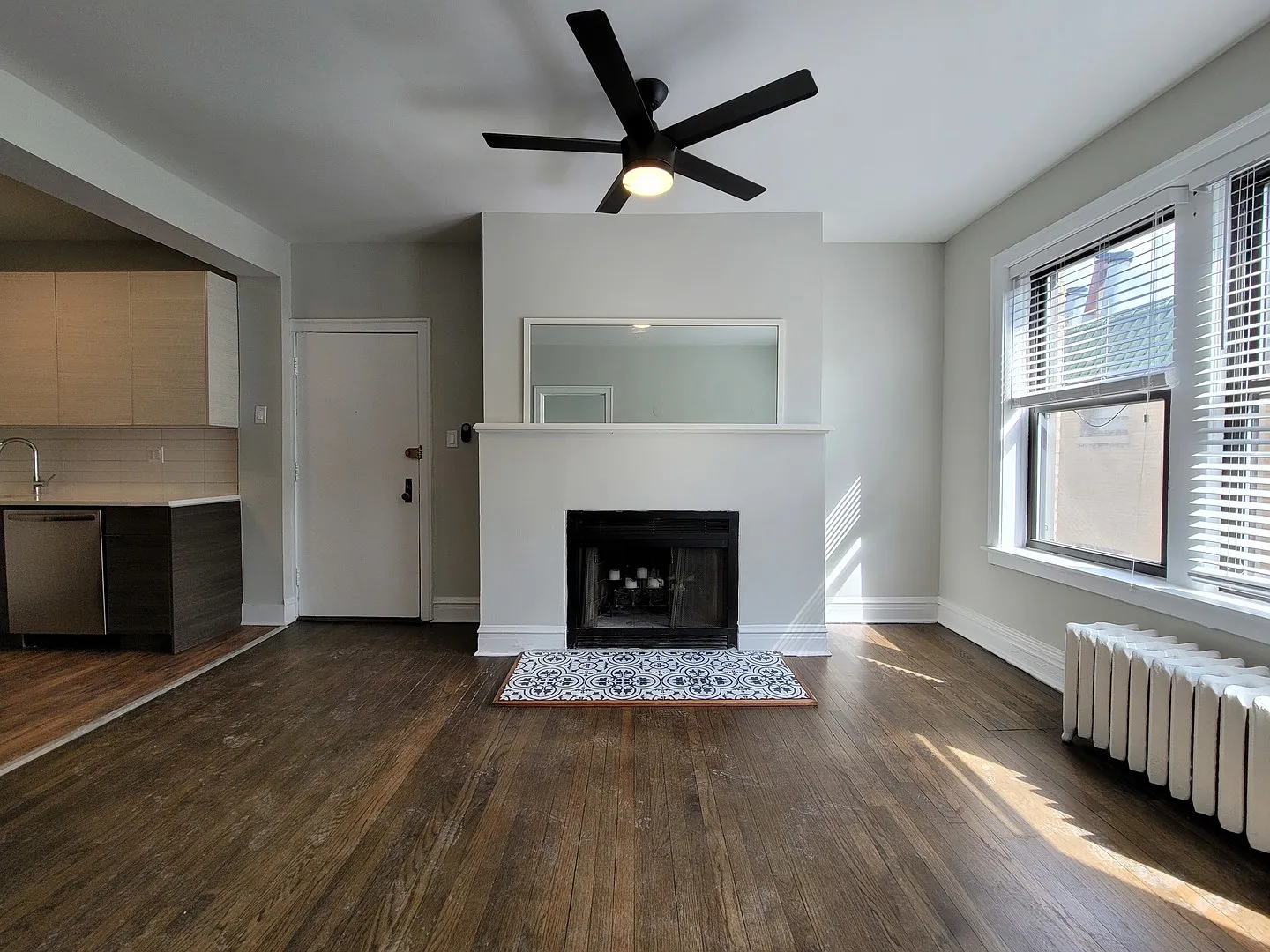 1 bed, $2,195 — Photo 2